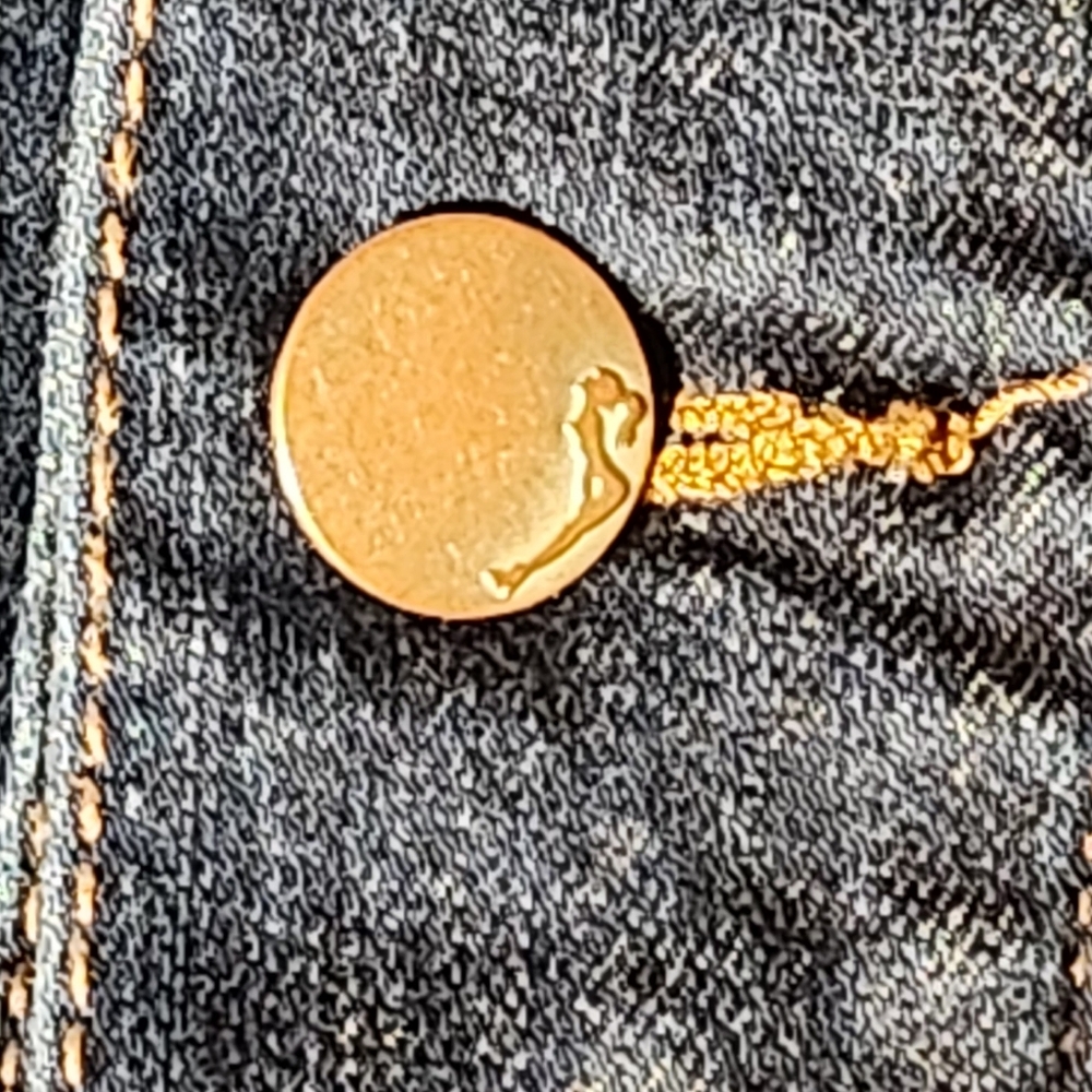 Dollhouse Womens Sz 1X Denim Jacket Blue Distressed Dark Wash Stretch Pockets - Picture 9 of 14